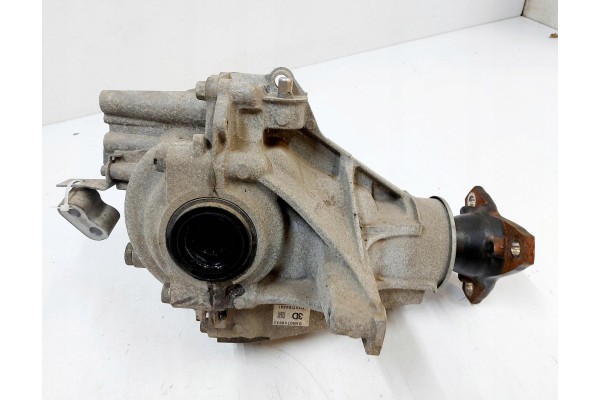 Puente trasero de transmisión Mazda CX60 Cx-60 Phev 2.5 eSKAYACTIV DAB0706633 usado 3