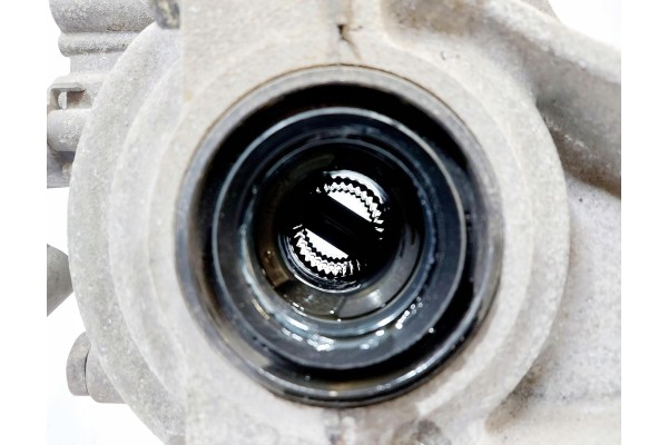 Puente trasero de transmisión Mazda CX60 Cx-60 Phev 2.5 eSKAYACTIV DAB0706633 usado 4