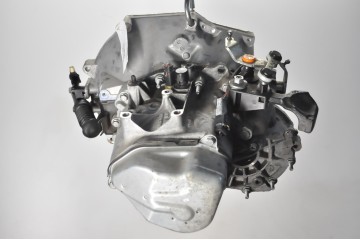 CITROEN C3 III LIFT 1 2 PURE TECH 12V 61kW 82KM CHEST 20A728 8 thousand km Catalog number of the part 20A728