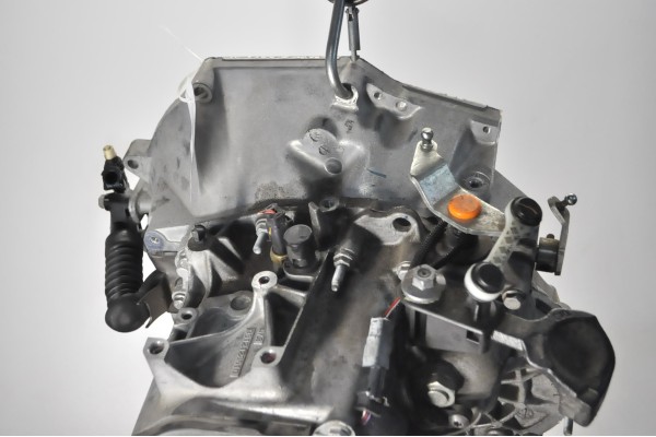 Caja de Cambios Manual Citroën C3 Iii 1.2 Pure Tech 12V 61kW 82CV 20A728 usado 4