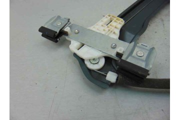 2 PIN ELEVALUNAS DELANTERO IZQUIERDO SSANGYONG TIVOLI Limited 4x2 2017 2 PIN 177939 SSANGYONG - 2