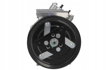 RENAULT AIR CONDITIONING COMPRESSOR Catalog number of the original MERCEDES BENZ 415 830 01 00 MERCEDES BENZ A 415 830 01 00 NIS