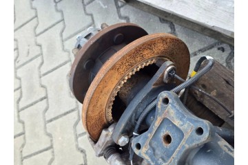 Puente trasero con ABS Nissan Cabstar F24 / Renault Maxity 3831169840