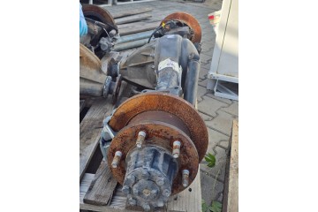 Puente trasero Dyfer con ABS Nissan Cabstar F24 / Renault Maxity 38311