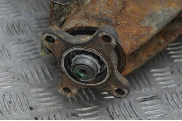 Rear reducer MERCEDES BENZ VITO Minibus passenger W639 9043530210 Part manufacturer Mercedes Benz OE