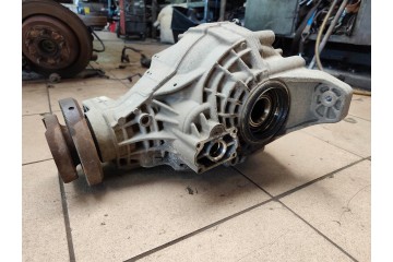 Difference differential rear bridge Jeep Grand Cherokee WK2 11 13r 3 0CRD 3 45 Part manufacturer Jeep OE