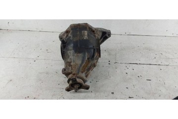 Rear reducer MERCEDES BENZ E W212 A2043510408 2 14L diesel 100kW 2010 Part manufacturer Mercedes Benz OE