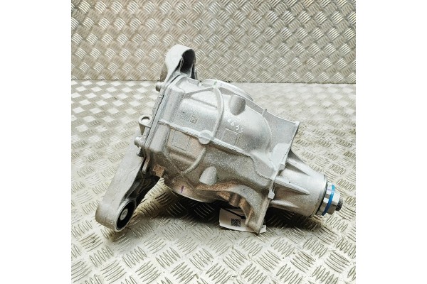 Reductor trasero BMW X6 (G06) 8839460 37682207 3.0L 250 kW 2023 usado 5