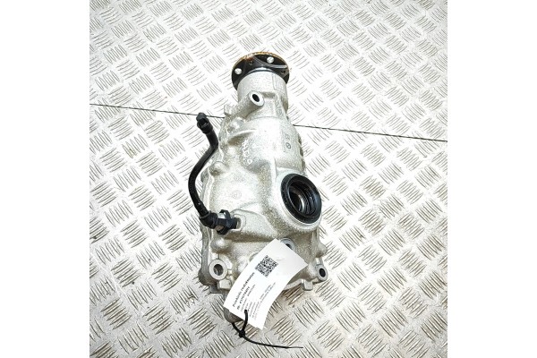 Reductor delantero BMW X6 (G06) 10386762 37679201 3.0L 250 kW 2023 usado 2