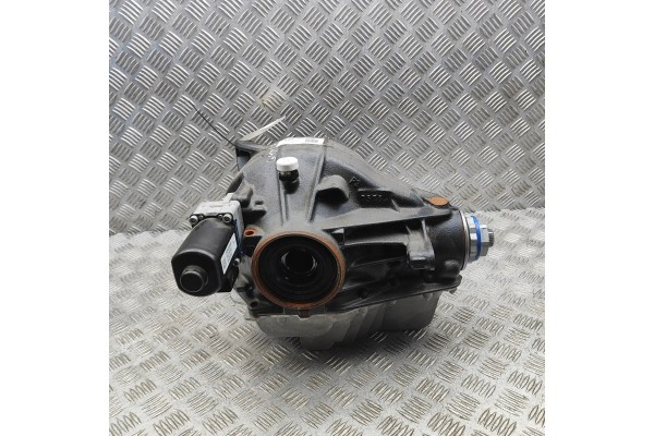 Reductor trasero BMW X3 (G01, F97) 7887183 37640939 3.0L 353kW 2023 usado 2