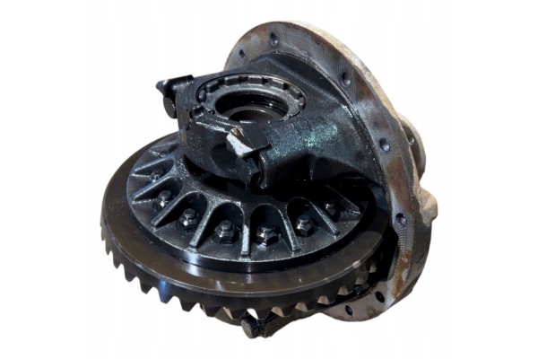 Diferencial Linkker 831247A, eje motriz usado 7