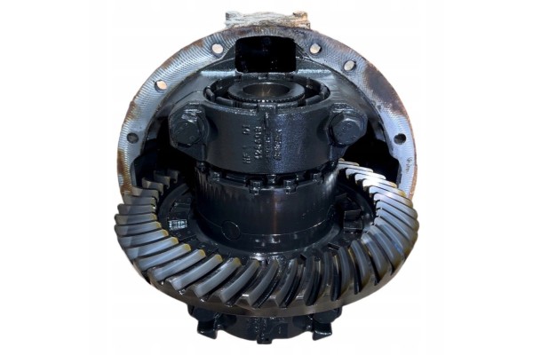 Diferencial Linkker 831247A, eje motriz usado 11