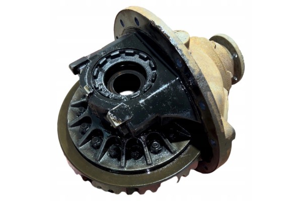 Diferencial Linkker 831247A para eje motriz usado 3