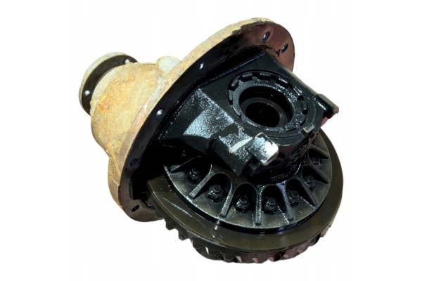 Diferencial Linkker 831247A para eje motriz usado 5