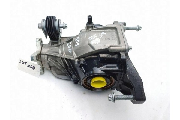 Reductor trasero Mercedes-Benz C (W205) A2053508911 2.1L diésel 125kW 2016 usado 2