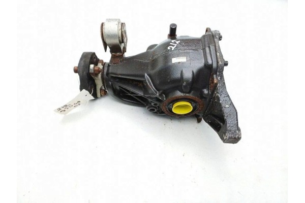 Reductor trasero Mercedes-Benz E (W212) A2123504401 2.99L diésel 195kW 2011 usado 2