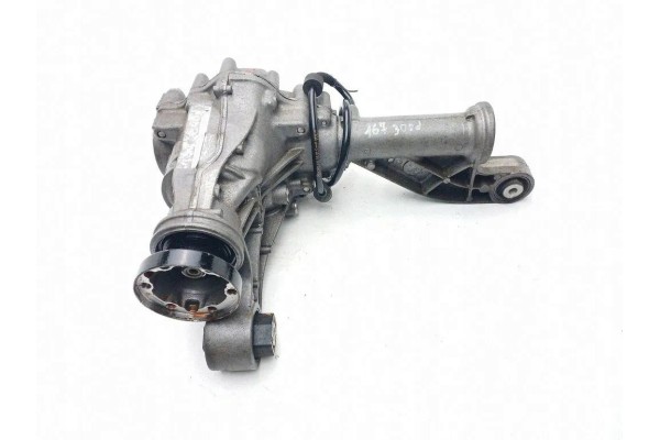 Reductor delantero Mercedes-Benz A1673305100 2.0L diésel 180kW 2019 usado 2