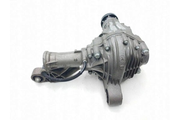 Reductor delantero Mercedes-Benz M (W166) A1663300200 3.0L diésel 190kW 2014 usado 4