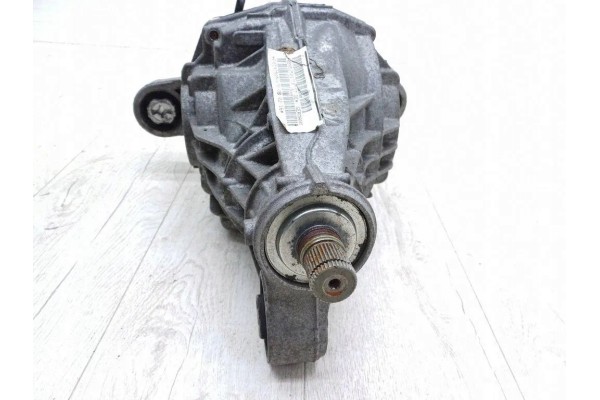 Reductor trasero Porsche Cayenne (92A) P0393585670 3.6L gasolina 220kW 2016 usado 6