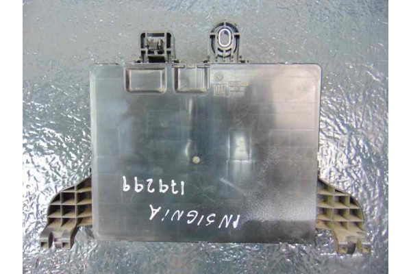 13277323 CAJA RELES / FUSIBLES OPEL INSIGNIA SPORTS TOURER Sport 2009 13277323 179299 OPEL - 2