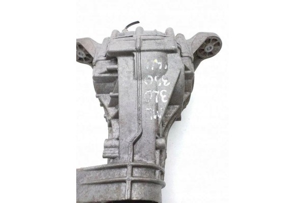 Reductor trasero Mercedes-Benz M (W164) A1663500414 diésel 140kW 2006 usado 6