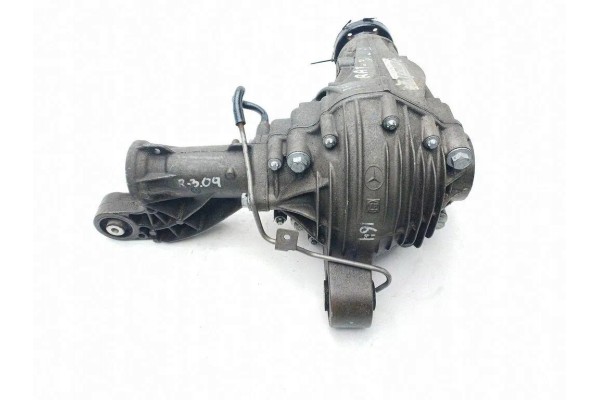 Reductor delantero Mercedes-Benz M (W164) A1643302002 4.0L diésel 225kW 2009 usado 2