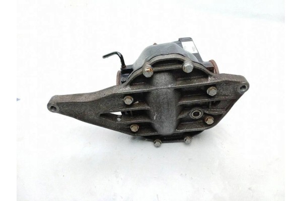 Reductor trasero Mercedes-Benz Vito Furgón (W447) A4473501314 2.0L diésel usado 3