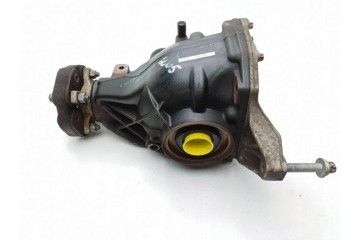 Rear reducer MERCEDES BENZ C W205 A2053503603 2 1L diesel 125kW 2017 Part manufacturer Mercedes Benz OE
