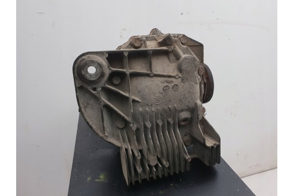 Diferencial Trasero BMW Serie 7 E65 E66 7532049 usado 8