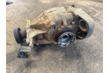 2008 BMW 5 E60 E61 Rear differential 7560587
