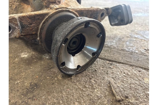 Diferencial trasero BMW Serie 5 E60 E61 2008 7560587 usado 3