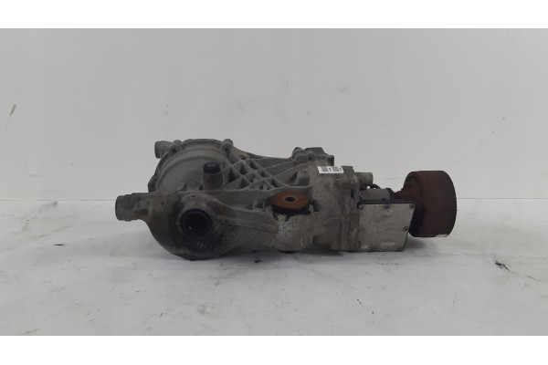Puente del diferencial trasero para Volvo XC60 2.4 D5 Lift P1216688 usado 3