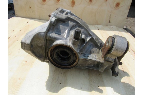 Diferencial Trasero Mercedes C W205 1.6 CDI Puente Trasero 2053500001 usado 4