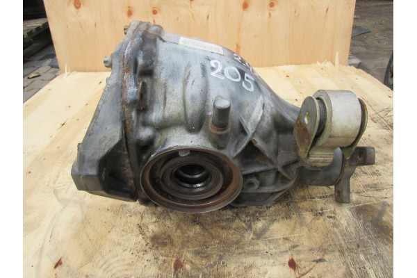 Diferencial trasero Mercedes C W205 2.47 2053502602 usado 4