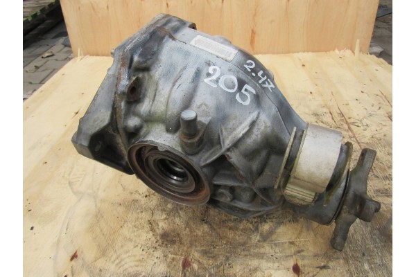 Diferencial trasero Mercedes C W205 2.47 2053502602 usado 5