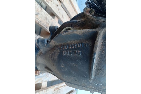 Diferencial trasero puente Mercedes SL R230 W230 2.47 2303510105 usado 7