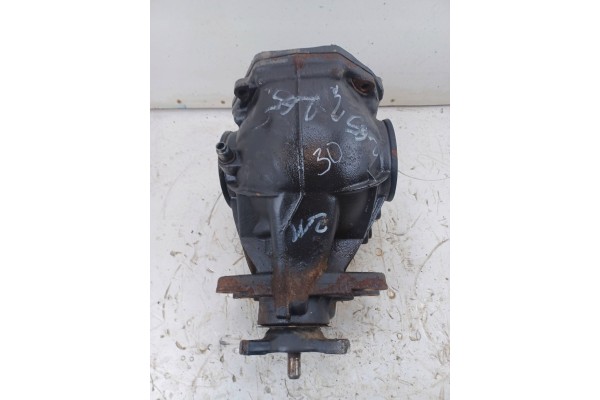 Diferencial trasero puente Mercedes E W211 2.65 2303512008 usado 2