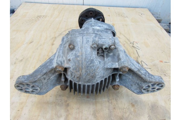 Diferencial trasero puente Mercedes ML W164 3.90 1643501014 usado 5