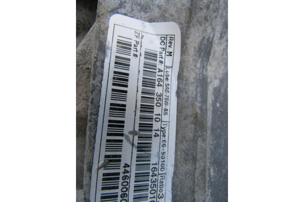 Diferencial trasero puente Mercedes ML W164 3.90 1643501014 usado 8