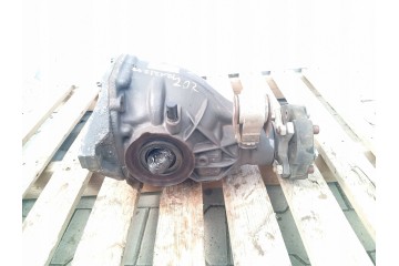 MERCEDES E W212 212 DIFFERENTIAL REAR BRIDGE REAR 2 47 2123501504 Installation side rear