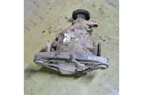 Reductor trasero BMW Serie 5 Touring (E39) 264 gasolina 210kW 2001 usado 2