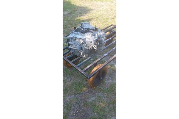 Caja de cambios Toyota Yaris Corolla 1.5 automática K320 usado 2