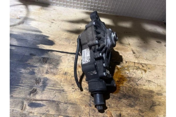Reductor delantero Land Rover Range Rover Velar (L560) J8A23017AB 0.0L diésel usado 2