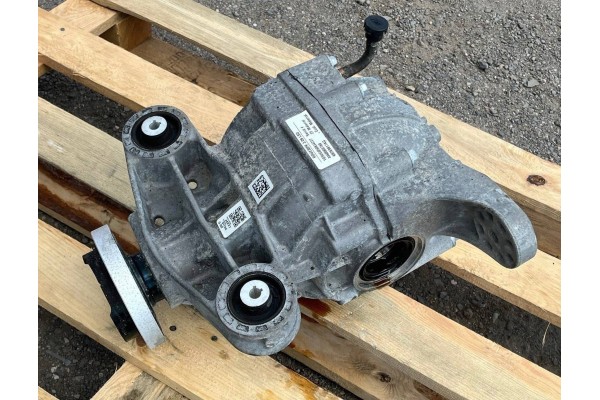 Puente diferencial Dodge Charger Challenger Srt 6.4 2015 68269917AG usado 7