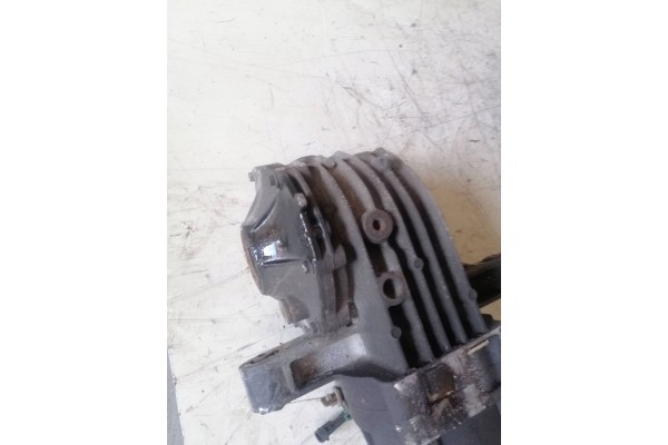 Puente Diferencial Trasero Fiat Freemont 05146768AB usado 7