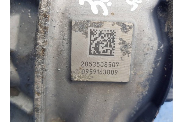 Puente trasero Mercedes Clase C W205 Dyfer 2053508507 3.06 usado 7