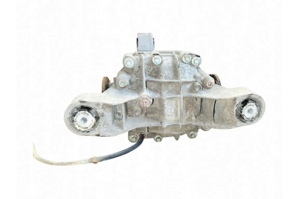Reductor trasero VW Touareg (7LA, 7L6, 7L7) 4460310018 2.5L diésel 128kW 2004 usado 6