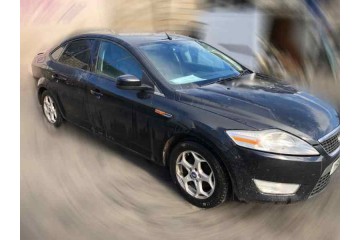 FORD MONDEO BERLINA (CA2) Ambiente