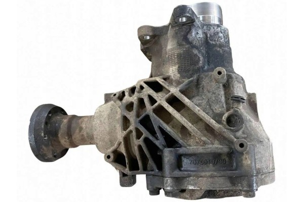 Reductor delantero Volvo XC90 I 7070G1079G 2.4L diésel 120kW 2010 usado 4