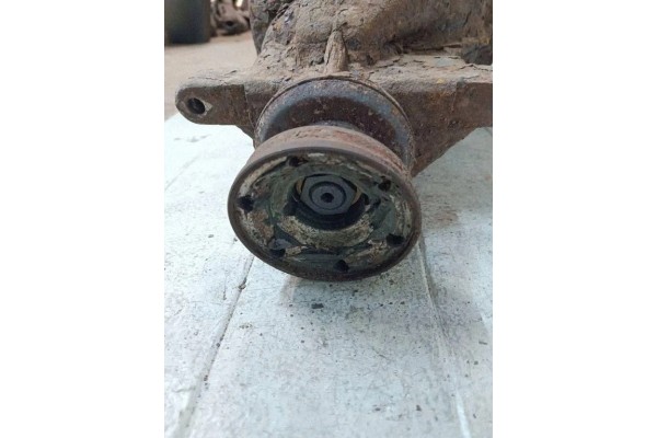 Reductor trasero BMW Serie 5 Touring (E61) 3.0L diésel 160kW 2006 usado 4